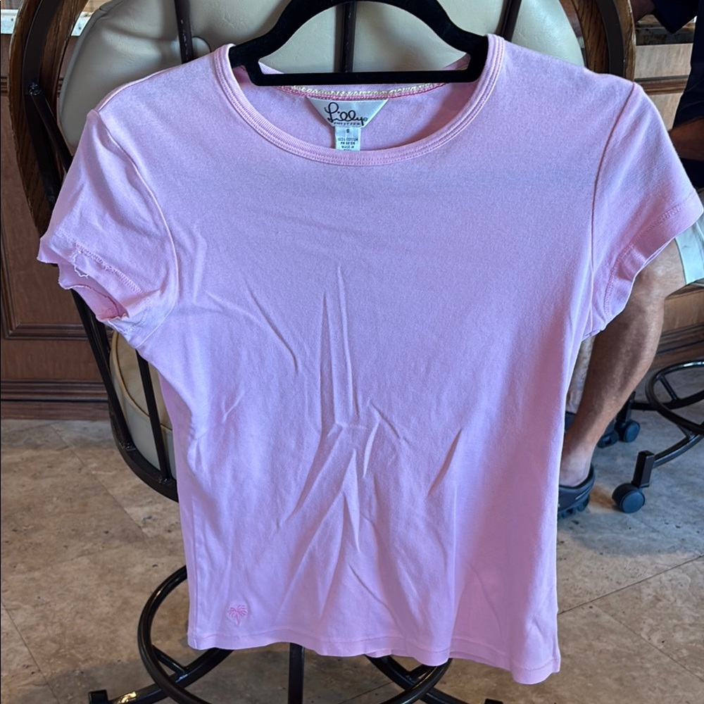 Lilly Pulitzer Fitted Pink Short Sleeve Tee